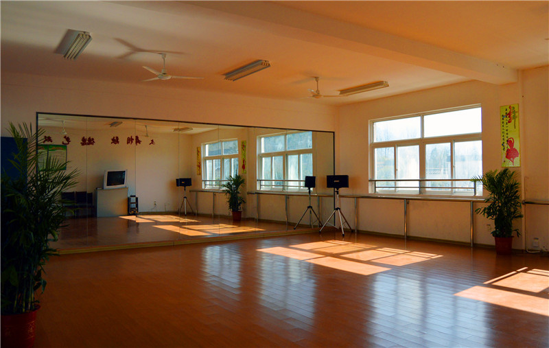 中心學校舞蹈室